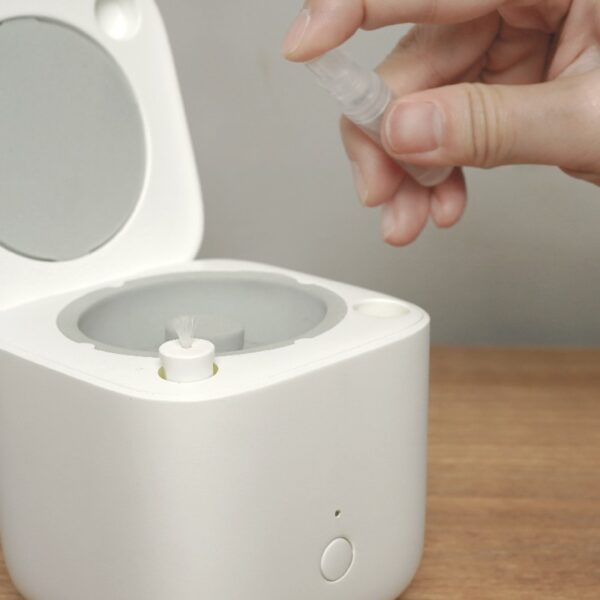 Multi-Function Earphones Cleaner Kit For Airpods - Image 7